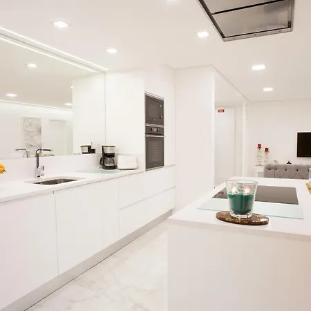 Perola Dos Anjos By Lovelystay Apartment *